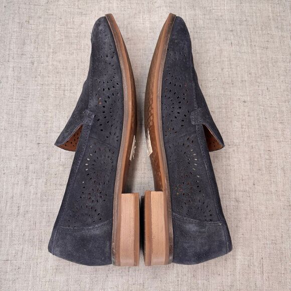 Clarks Trish Calla Loafer Blue Suede Slip On Sunburst Corpcore Women's‎ Size 8 - Picture 11 of 11